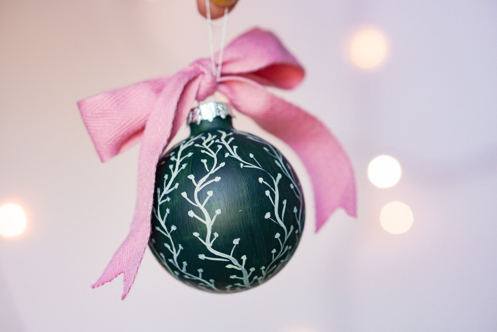 Christmas ornament - pink bouquet with double ribbon