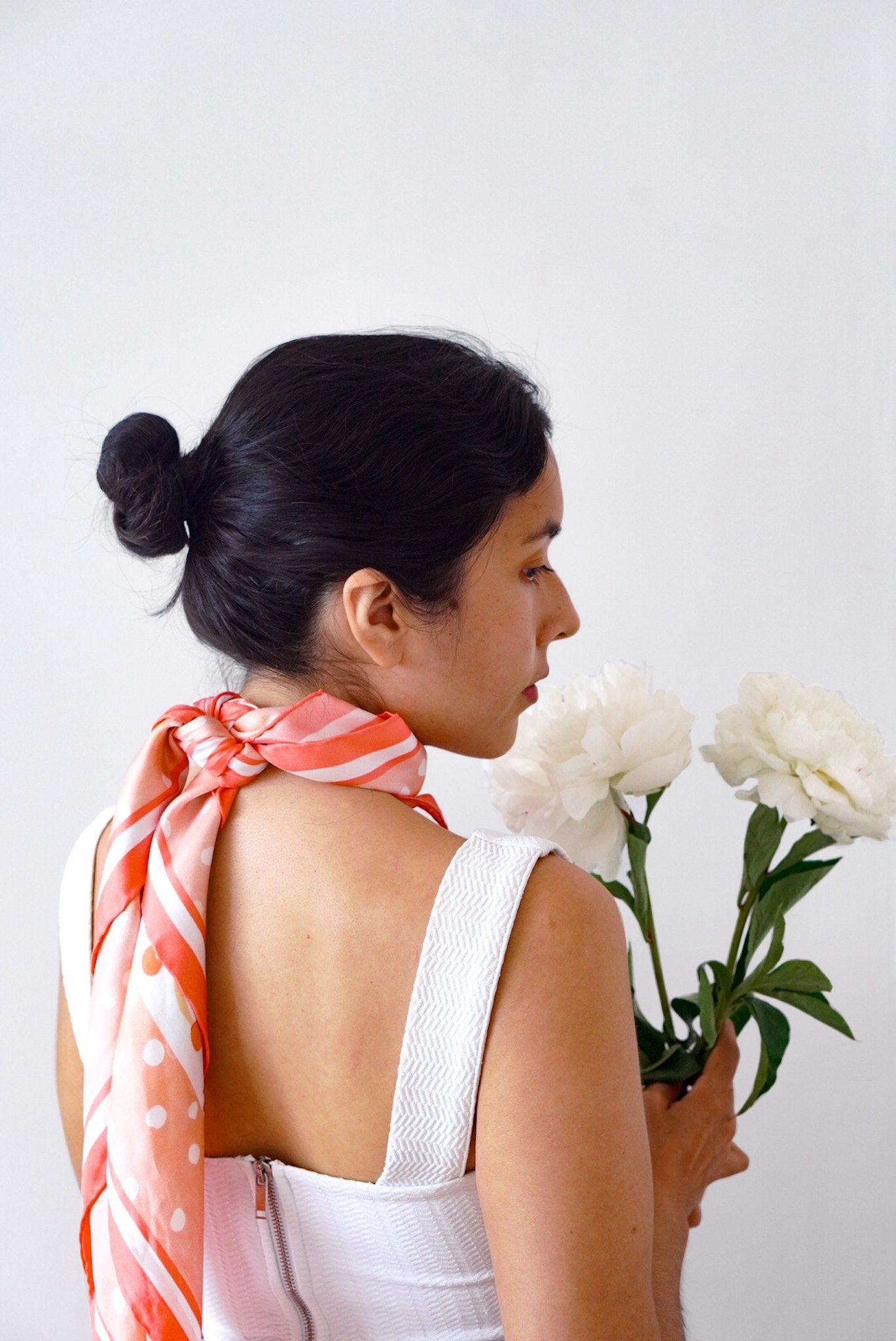 Squirrel Garden Silk Twill Scarf / Pink